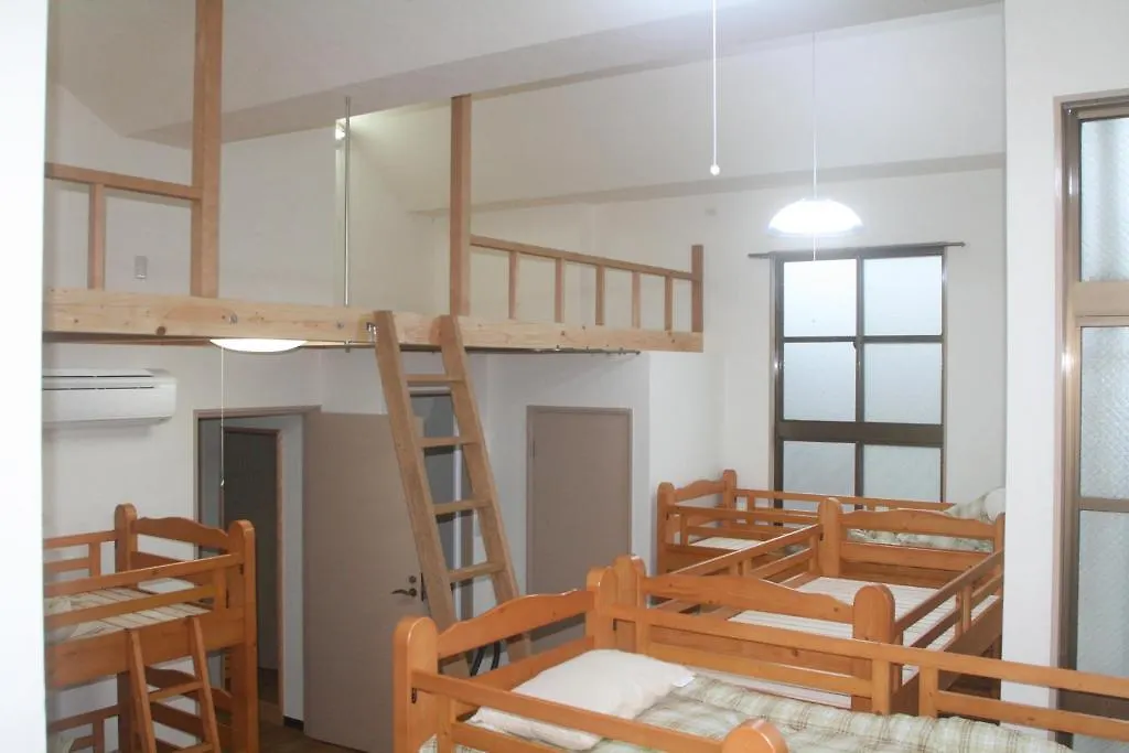 Guest House Chikyugo - The Earth Ship Kyōto Ostello